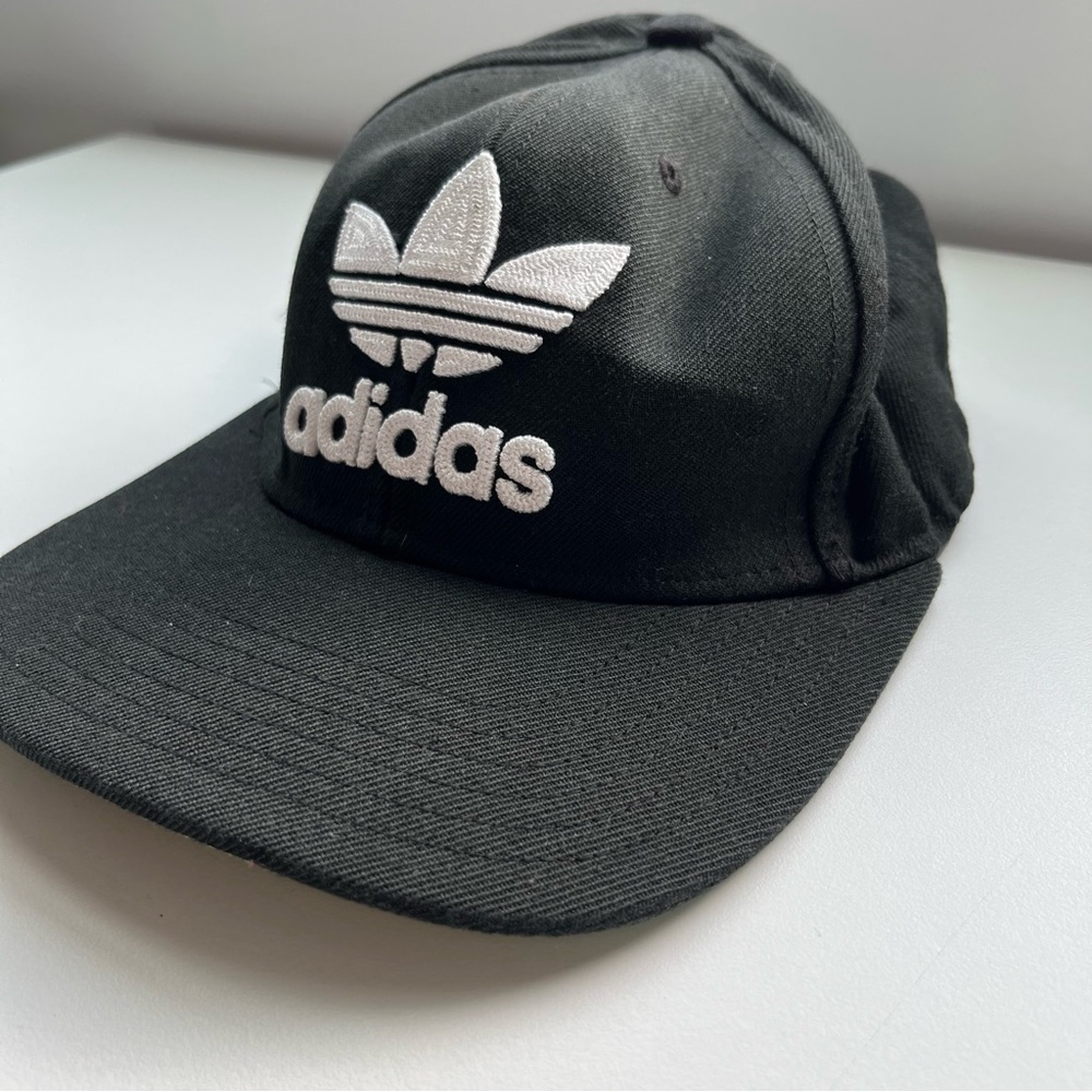 ADIDAS MENS BASEBALL HAT BLACK LARGE TREFOIL FLAT BRIM VINTAGE